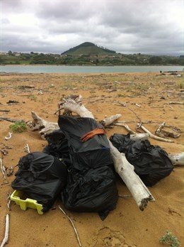 Hasta un 90% de los residuos acuáticos que se encuentran en las playas son plásticos