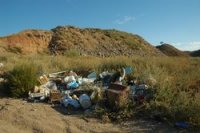 Denunciadas dos escombreras ilegales en Ballobar