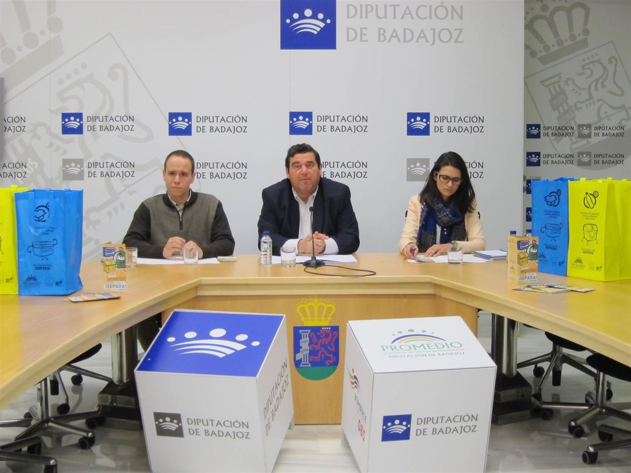 Campaña sobre la correcta separación de residuos en 76 municipios de Badajoz