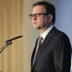 Iglesias recuerda que en Aragón "siempre se ha defendido la unidad de cuenca" en la gestión del río Ebro