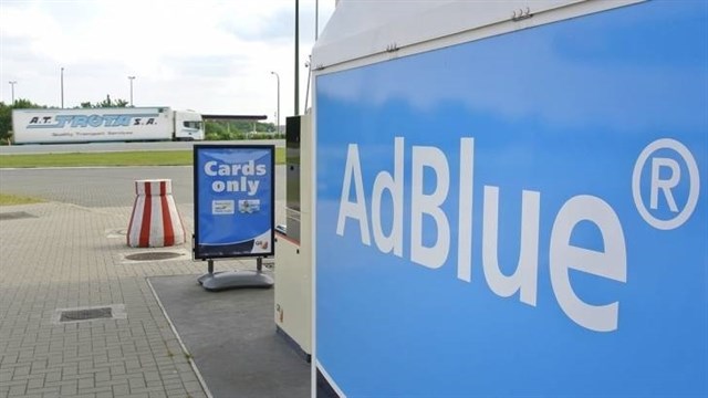 Acea denuncia posventa de aparatos para alterar las emisiones de los camiones
