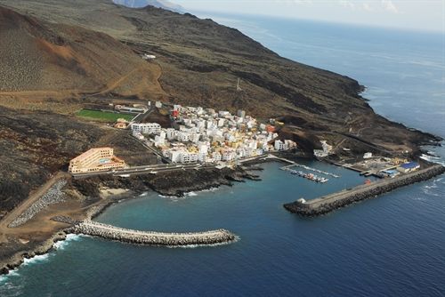 La erupción volcánica submarina de El Hierro es "la primera" que se detecta en la historia volcánica de Canarias