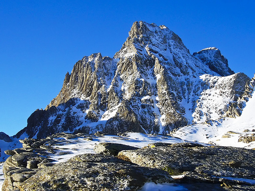 En las altas cumbres "también hay basura y se nota el cambio climático"
