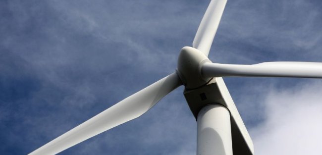 La energía eólica bate récord de potencia instantánea y de producción horaria y diaria