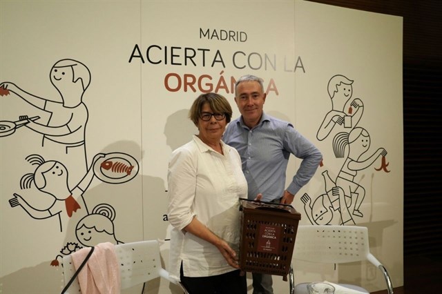 Madrid. Contenedores de tapa marrón para orgánico llegan este 1 de noviembre a 125.000 viviendas de 17 ámbitos de 10 distritos