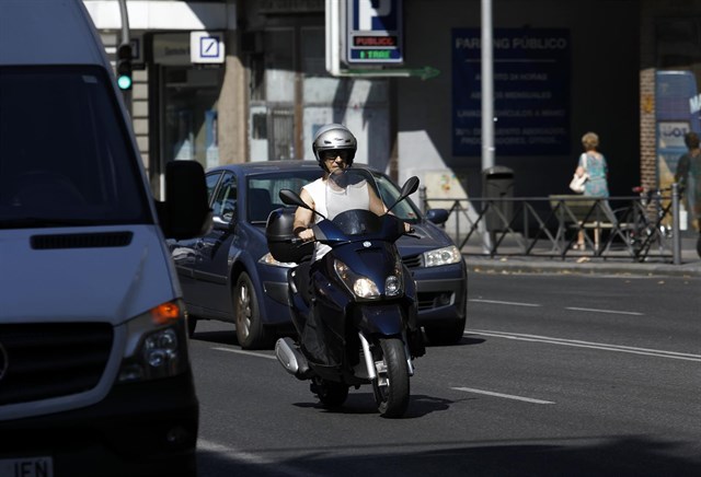 El tráfico rodado se redujo ayer un 5% con escenario 2 anticontaminación y hubo 62.000 viajeros más en EMT