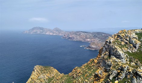 La previsión de viajes para recoger residuos en Cíes aumenta en casi un 20% respecto a 2016