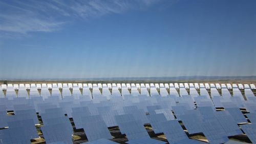 Abu Dabi también reclamará contra España por el recorte a la energía solar