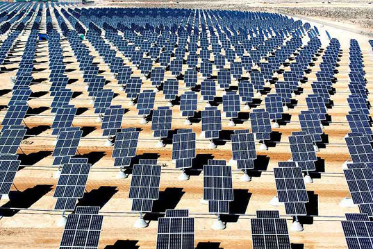 La fotovoltaica dice que un 6% de impuestos les deja ‘sin rentabilidad’