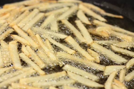 Desarrollan biodiésel de alta calidad a partir de aceite de fritura