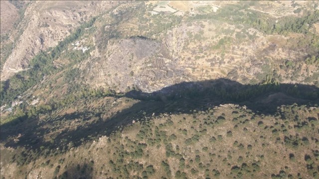 Controlado el incendio forestal declarado en Busquístar (Granada)
