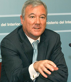 Valcárcel descarta que Cospedal vaya a dificultar su gestión del agua