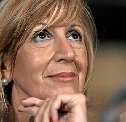 Rosa Díez achaca la subida de la luz al "infantilismo progre" de Zapatero y su Gobierno "manirroto"