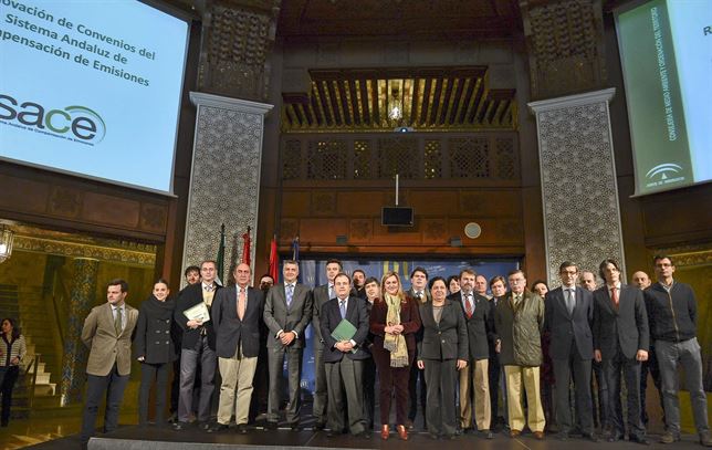 El Puerto de Huelva se suma a la reducción de la huella de carbono