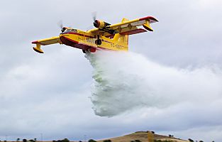 Los recortes afectan a los medios aéreos antiincendios de este verano