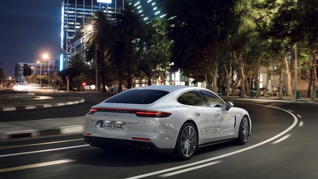 Porsche presenta el nuevo Panamera Turbo S E-Hybrid