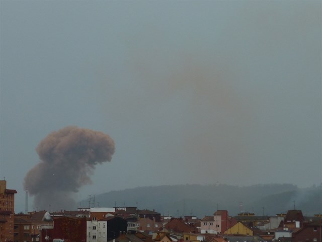 Otro día más y nuevas nubes contaminantes en Gijón