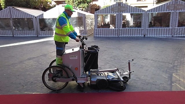 Murcia ya cuenta con dos nuevos vehículos para la limpieza viaria respetuosos con el medio ambiente