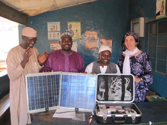 El maletín solar que salva vidas