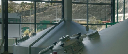 La cervecera de Canarias recicla el 97% de sus residuos