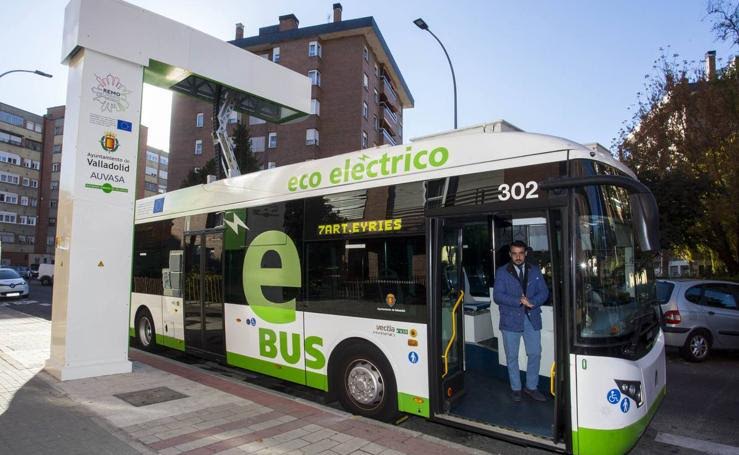Valladolid pone en marcha la primera línea de autobús totalmente electrificada de España