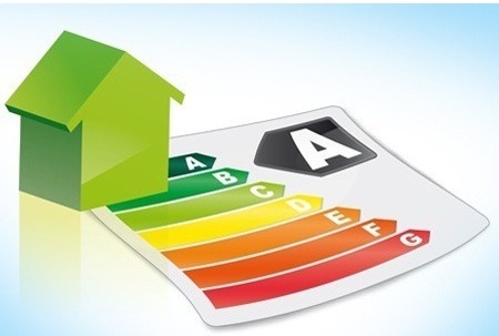 Mejora tu empleabilidad con INNOTEC y su curso superior de certificación energética de edificios existentes