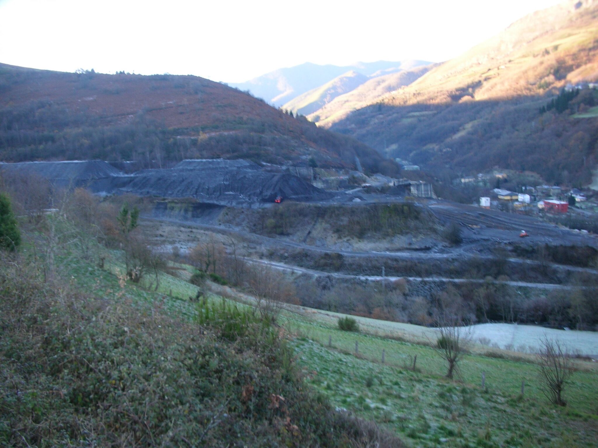 Asturias. Escombrera Vega de Rengos