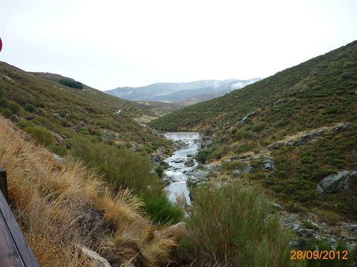 Anulan el cierre de la presa de Barbellido en Gredos