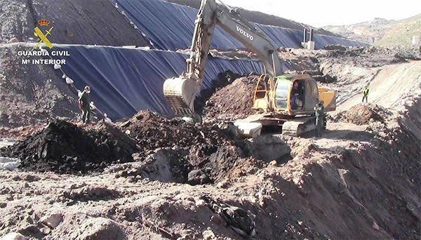 Murcia confirma la suspensión temporal de actividad del vertedero de Befesa (Escombreras