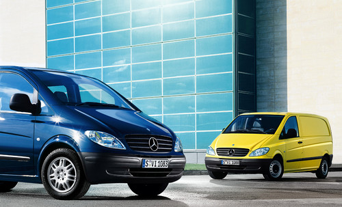 Mercedes-Benz entrega los primeros monovolumen Viano Autogas