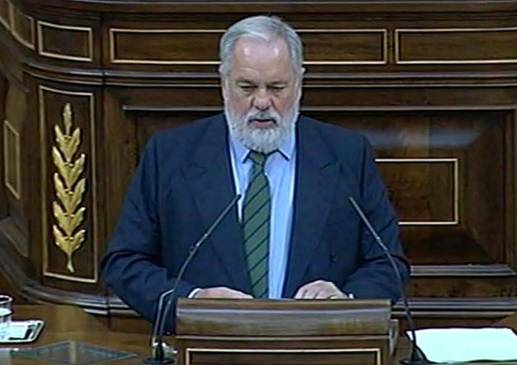 Medio ambiente defiende sus actuaciones en el pantano de Yesa