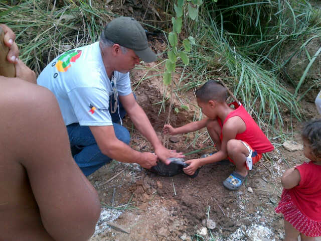 Venezuela. Ambiente Miranda reforestó en Guarenas
