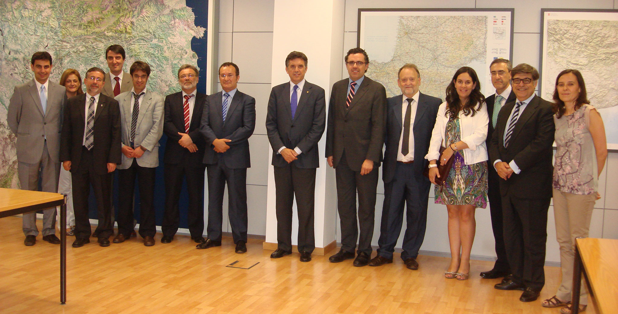 Acuerdo con los Sistemas Integrados de Gestión de residuos de aparatos eléctricos y electrónicos para compensar a los entes locales