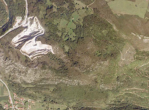 Asturias. Ampliación cantera las Colmenas en Peñamellera