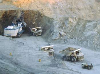 La Junta de Andalucía quiere reabrir la ‘insostenible’ mina de Aznalcollar 15 años después del vertido