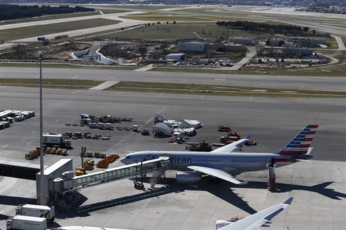 Madrid. El aeropuerto de Barajas renueva la certificación de su huella de carbono