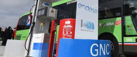 Endesa inaugura una gasinera en Zaragoza
