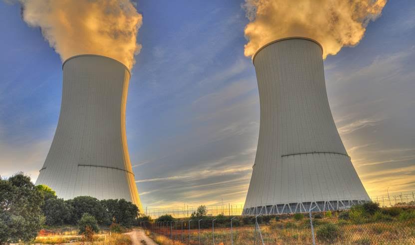 PSOE y Podemos piden cerrar las centrales nucleares a los 40 años