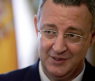 Caldera confía en que España cierre sus centrales nucleares en torno al año 2030