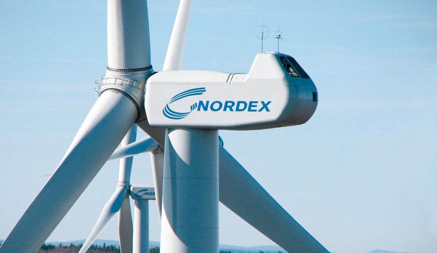 Acciona vende su fábrica de aerogeneradores a Nordex