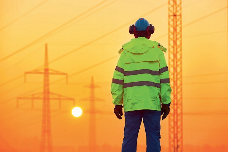 Eléctricas: la unión hace la fuerza