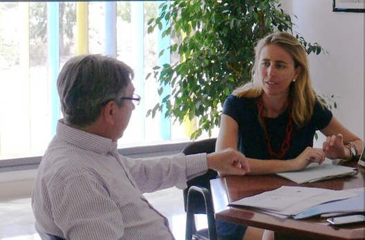 La directora general de Calidad y Evaluación Ambiental y Medio Natural visita la sede del Centro de Cooperación del Mediterráneo de la UICN en Málaga