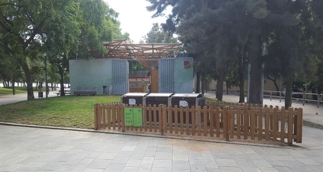 Barcelona abre un punto de compostaje comunitario en el barrio de la Barceloneta