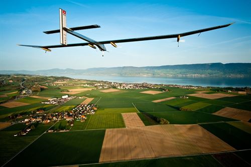 El Solar Impulse II aterriza en China