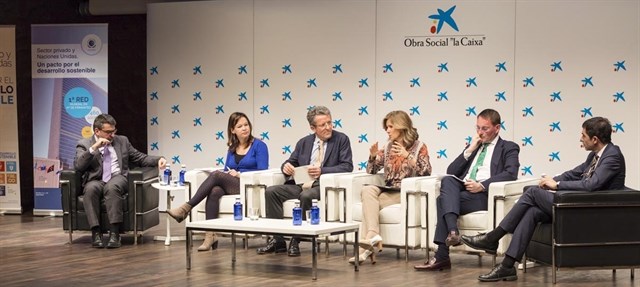 Expertos abogan por un modelo de desarrollo sostenible basado en la lucha contra el cambio climático y la innovación