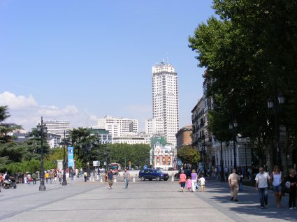 110 calles de Madrid tendrán un pavimento menos ruidoso y más ecológico