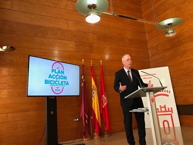 Ayuntamiento Murcia invierte casi 4 millones en tres años para crear una red ciclable en la ciudad y pedanías