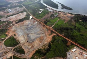 La justicia brasileña ordena detener trabajos en la hidroeléctrica Belo Monte