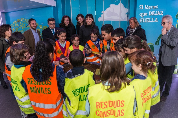 ‘Escuela de Reciclaje’ muestra a los escolares la importancia del reciclado de los aparatos eléctricos y electrónicos