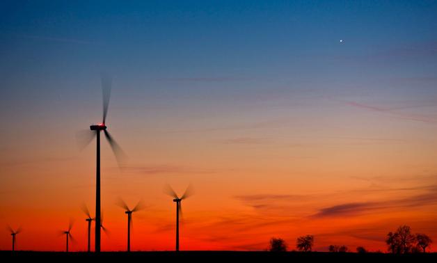 Oposición frontal a la moratoria de las energías renovables